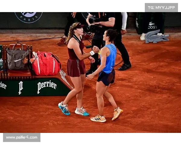 高芙横扫黑马布瓦松时隔三年再进法网决赛将迎战萨巴伦卡 高芙横扫黑马布瓦松时隔三年再进法网决赛将迎战萨巴伦卡