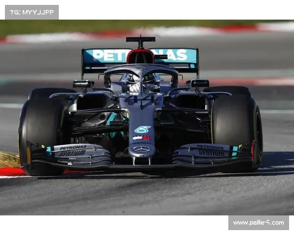 梅赛德斯动力单元可靠性问题引发三支车队联合索赔争议