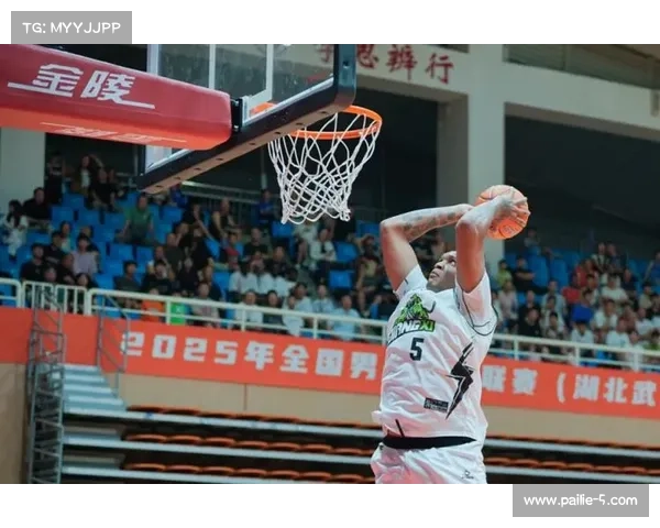 江西鲸裕95比94绝杀盐南汤沟弗雷泽终场5秒上篮定乾坤精彩瞬间 江西鲸裕95比94绝杀盐南汤沟弗雷泽终场5秒上篮定乾坤精彩瞬间