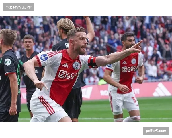 荷甲焦点战埃因霍温2-2战平阿贾克斯，佩里西奇破门难救主